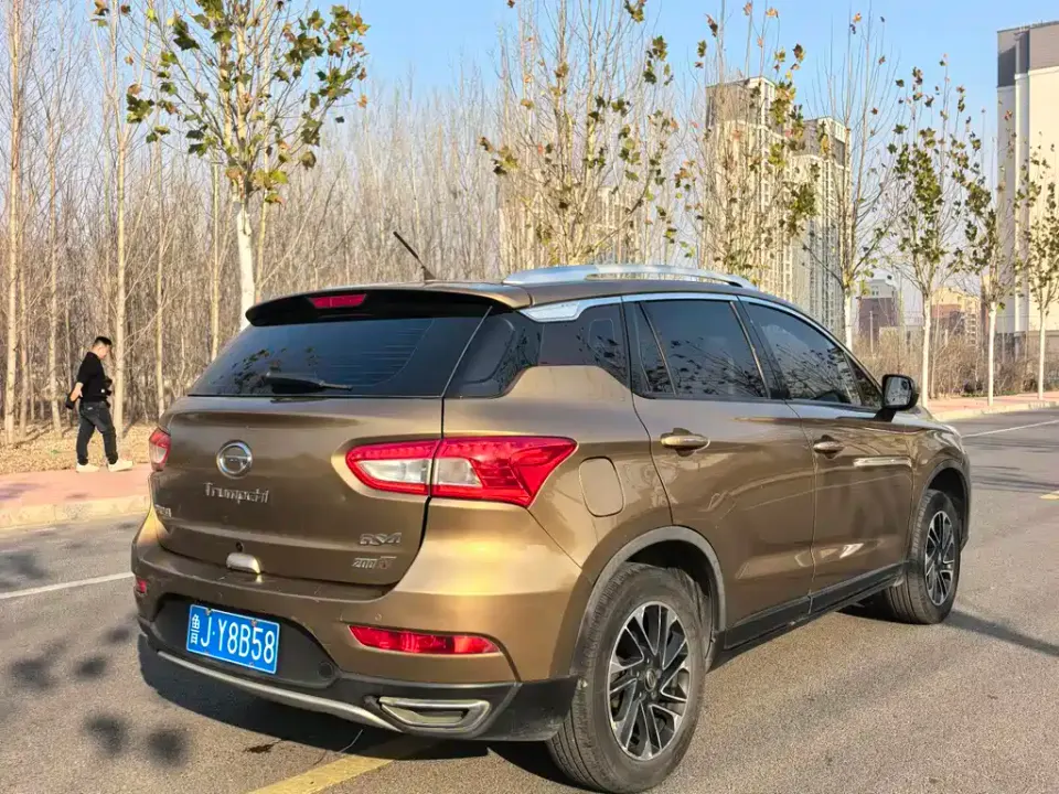 GAC Trumpchi GS4