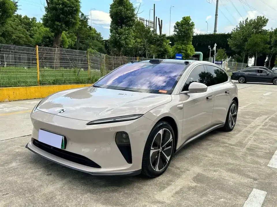 Nio ET5T