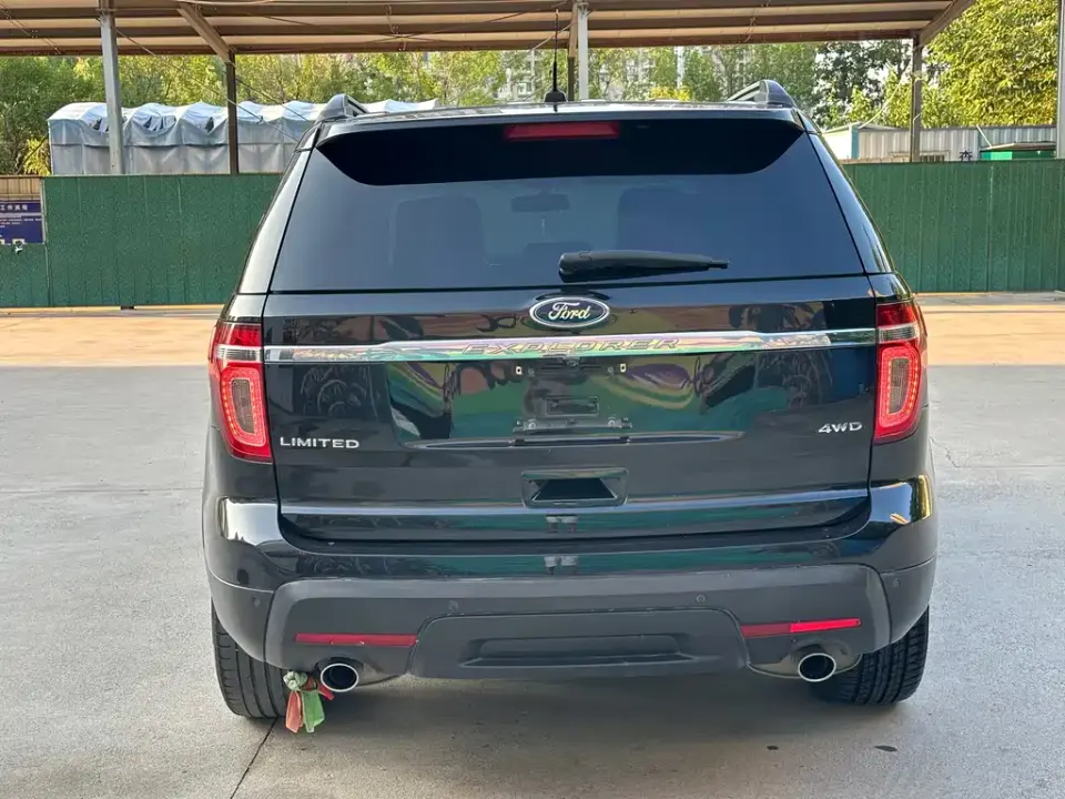 Ford Explorer (Import)