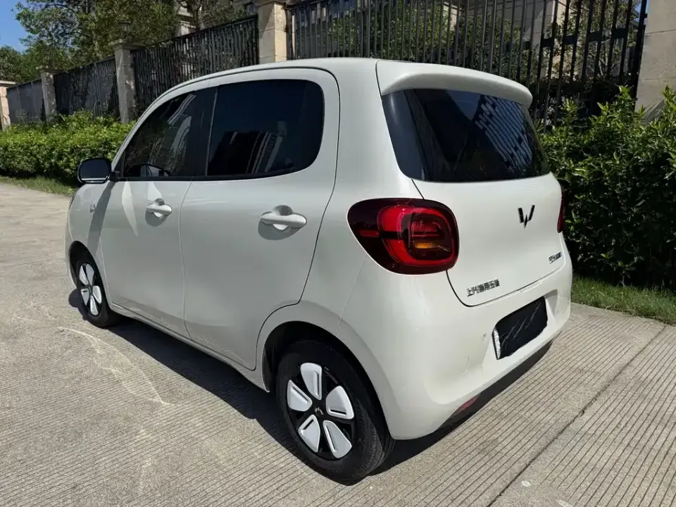 Wuling MINIEV