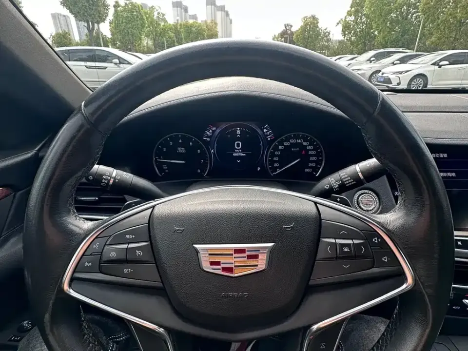 Cadillac CT6