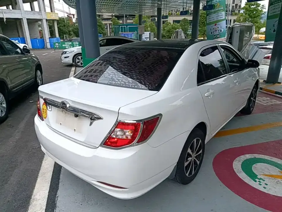 BYD F3
