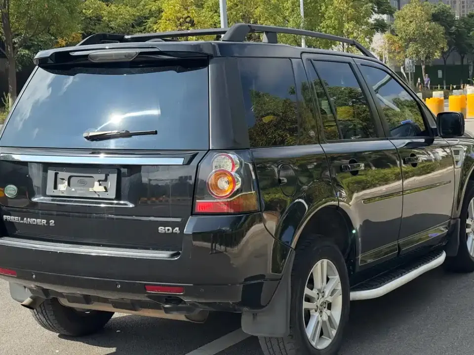 Land Rover Freelander 2