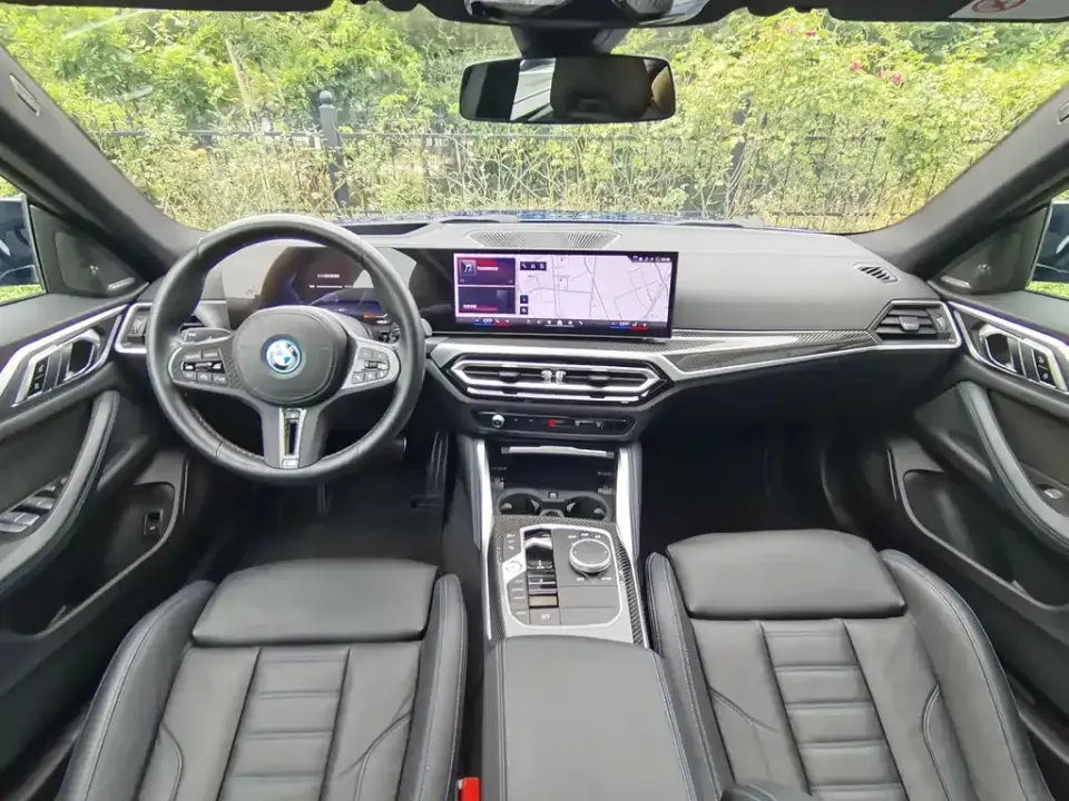 BMW i4 M