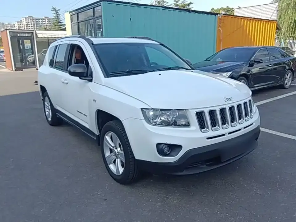 Jeep Compass (Import)