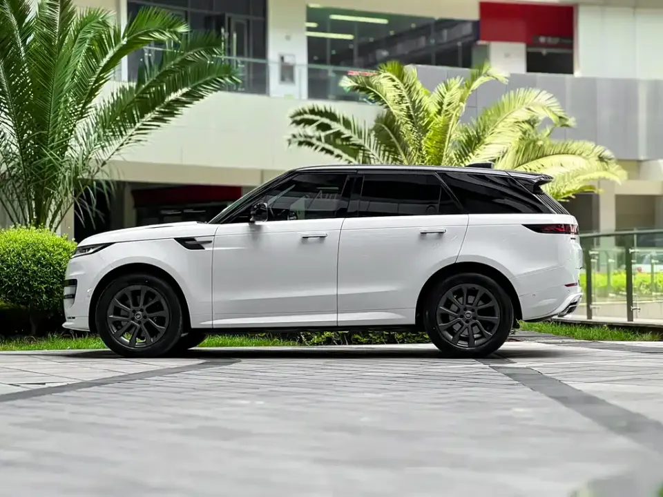 Land Rover Sport