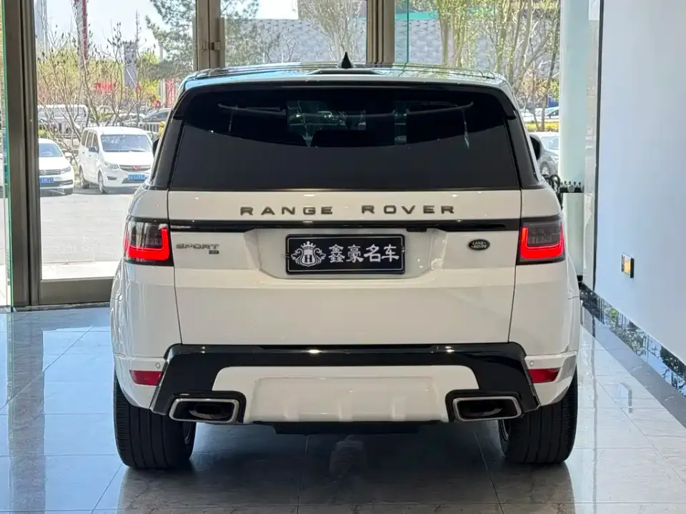 Land Rover Sport