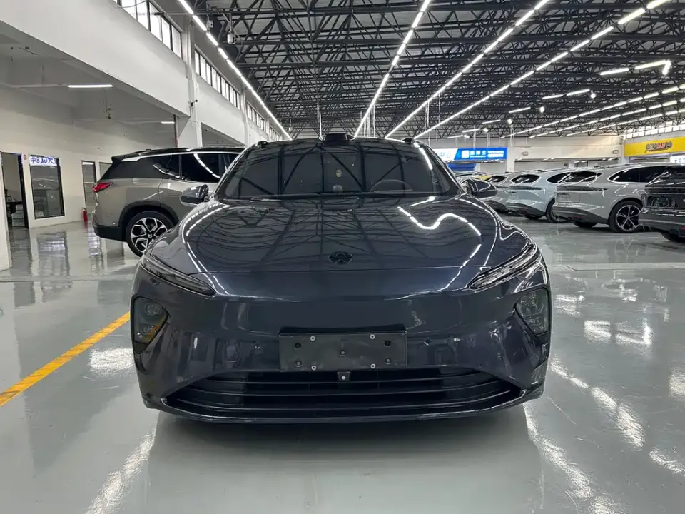 Nio ET7