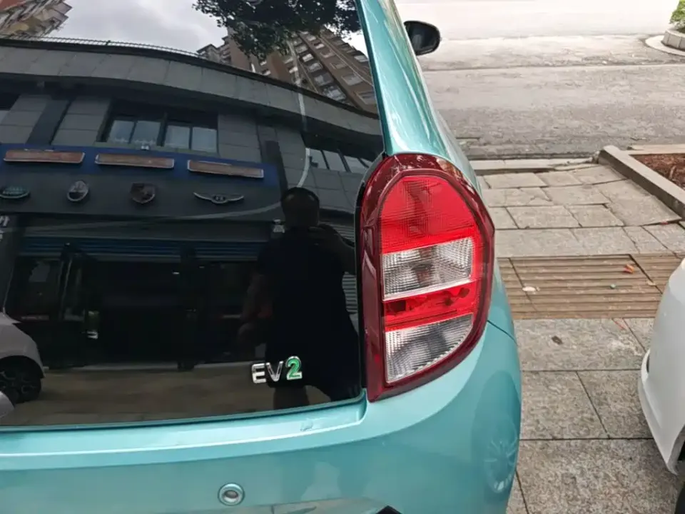 JMEV EV2