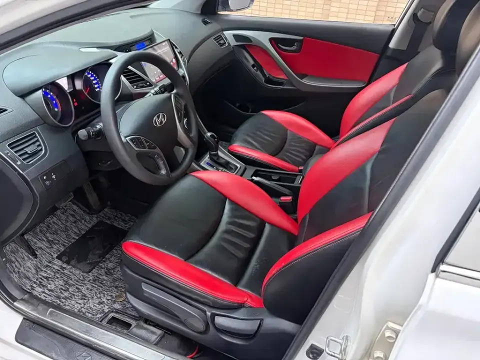 Hyundai Elantra Langdong