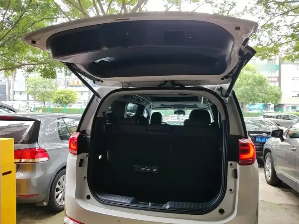 GAC Trumpchi M8