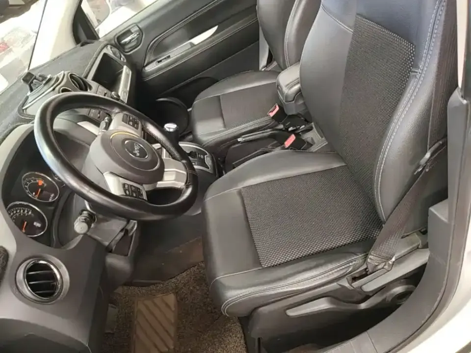 Jeep Compass (Import)