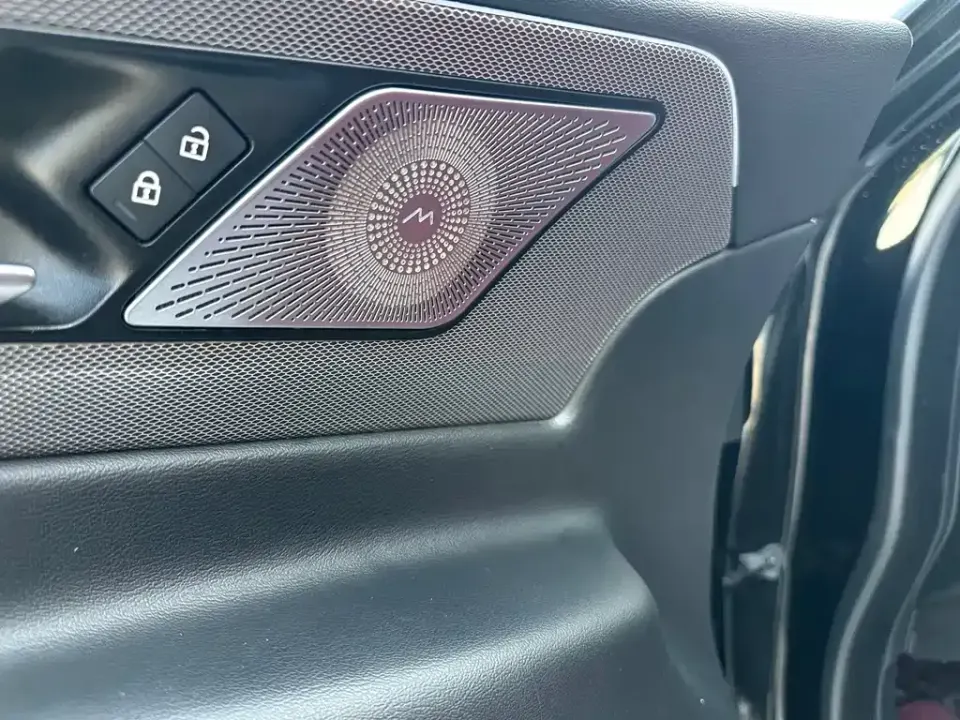 Jaguar XEL