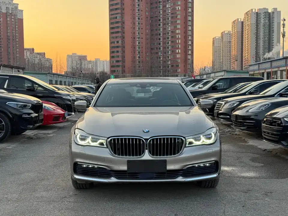 BMW 7-Series