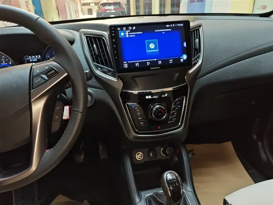 Changan CS35