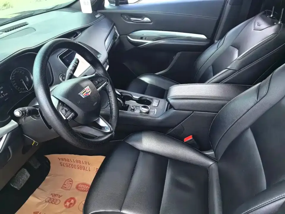 Cadillac XT4