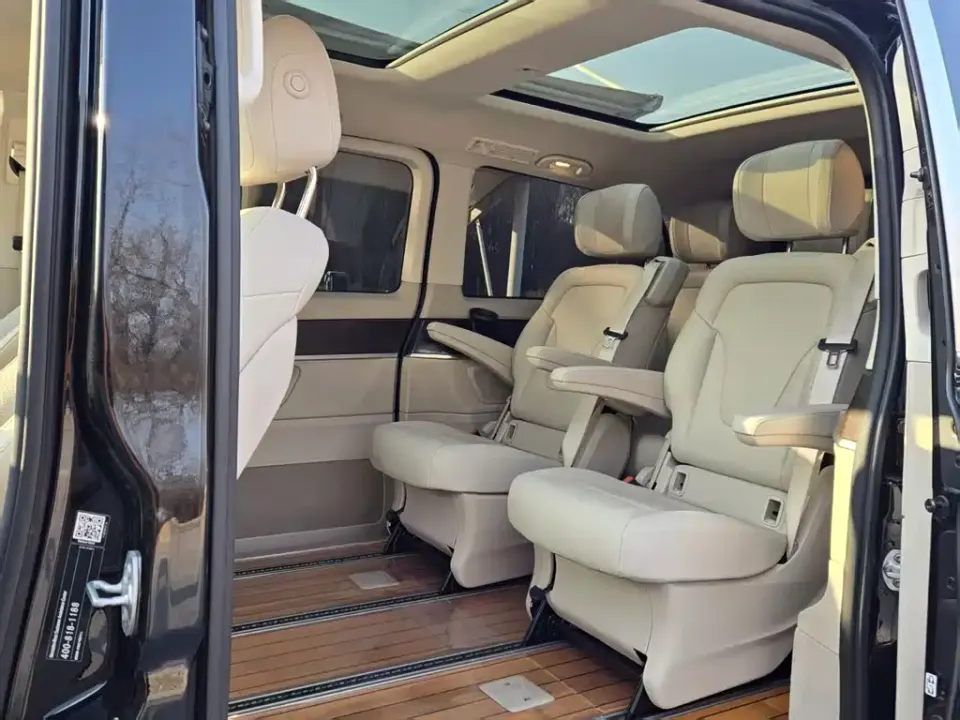 Mercedes-Benz V-Class