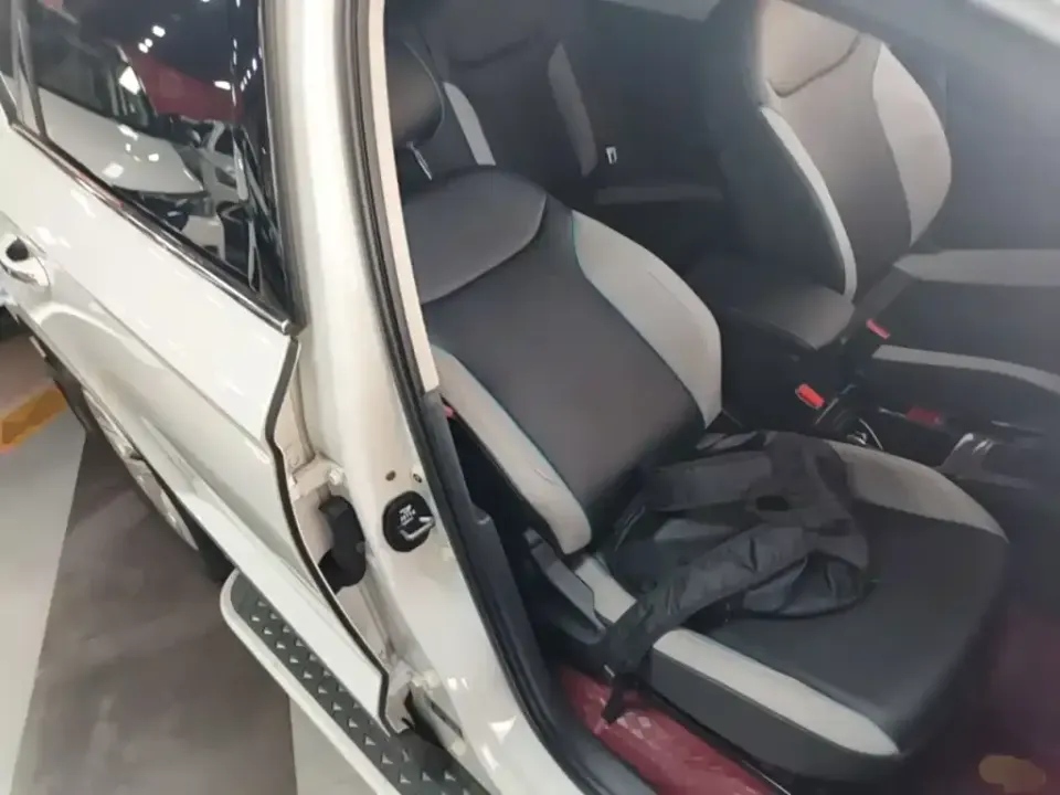 Jetta VS5