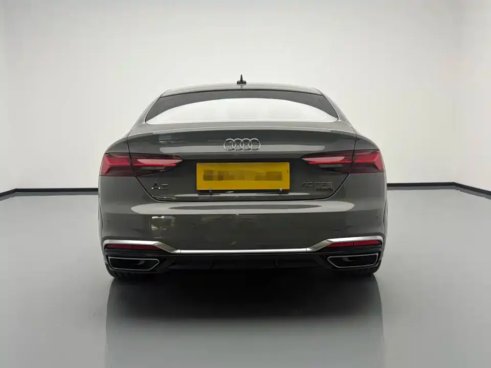 Audi A5 (Import)