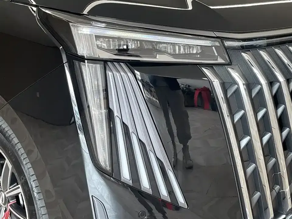 GAC Trumpchi M8