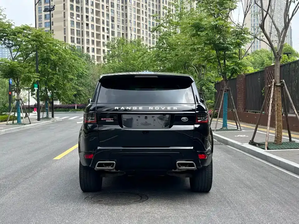 Land Rover Sport