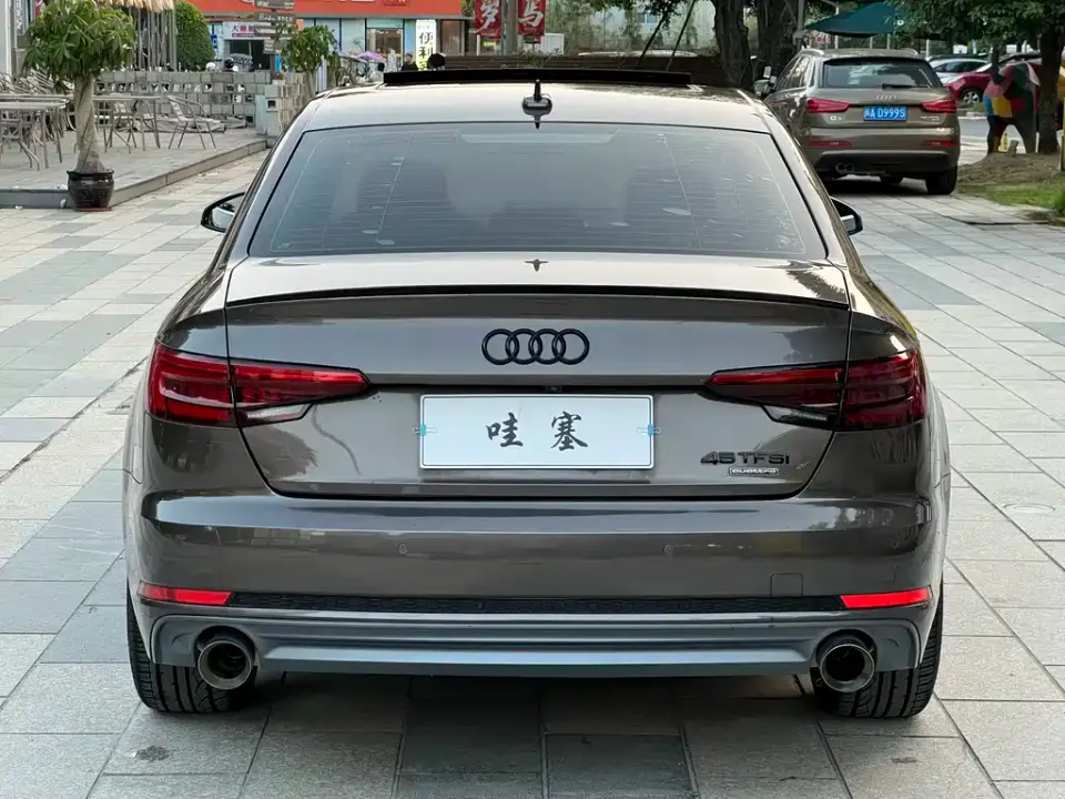 Audi A4L