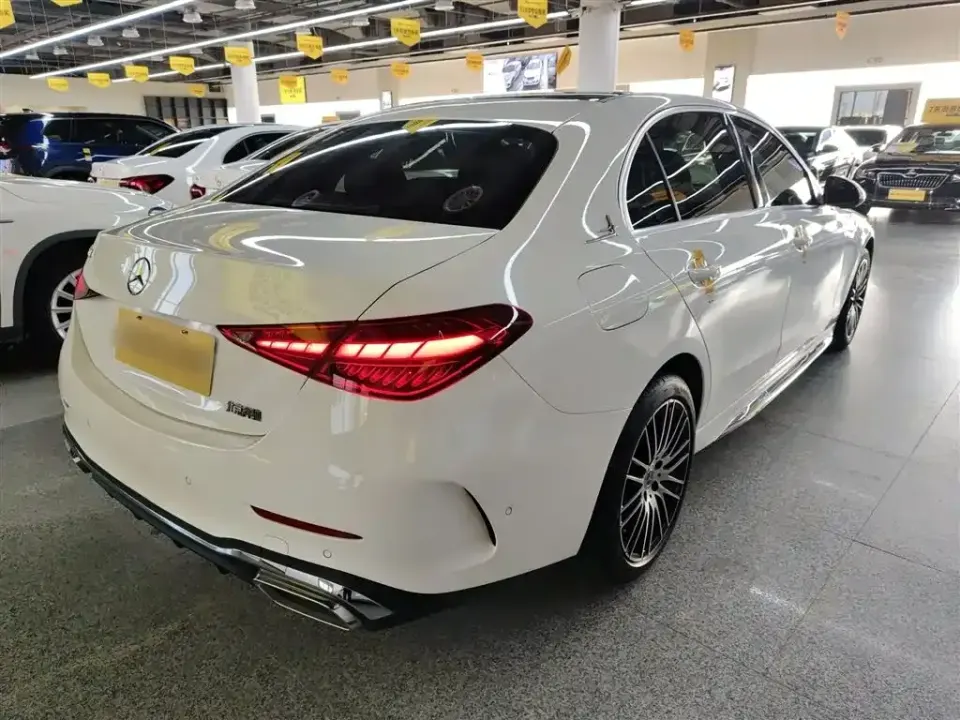 Mercedes-Benz C-Class