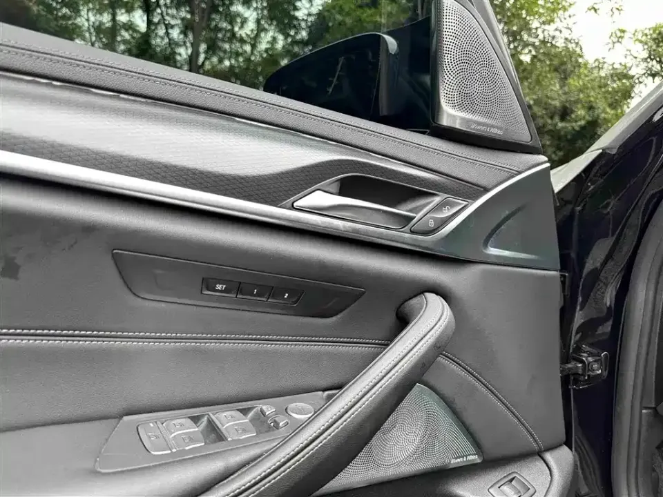 BMW 5 Series (Import)
