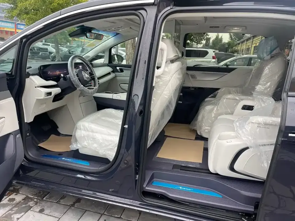 Buick GL8 Hybrid