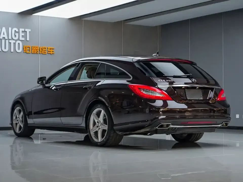 Mercedes-Benz CLS