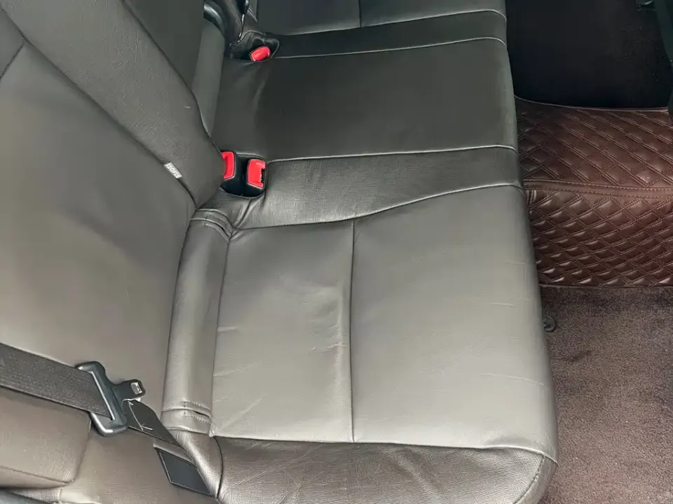 Toyota Reiz