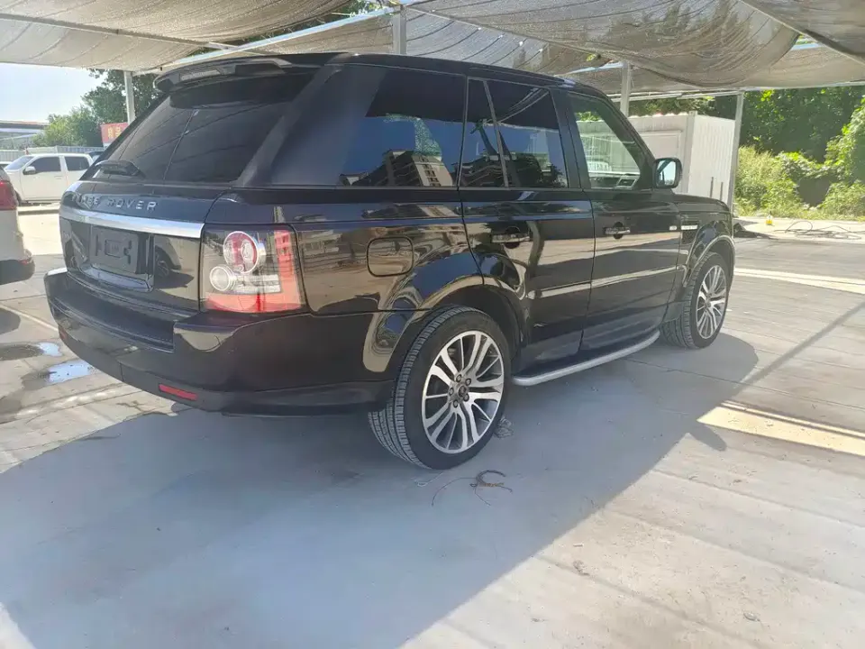 Land Rover Sport