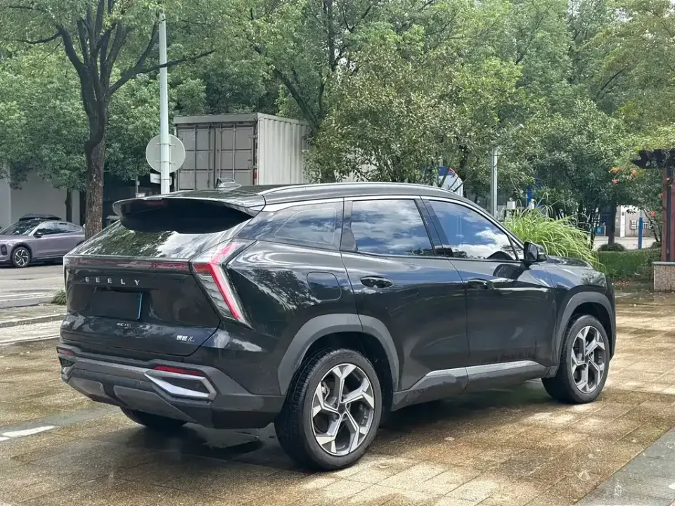 Geely Boyue L