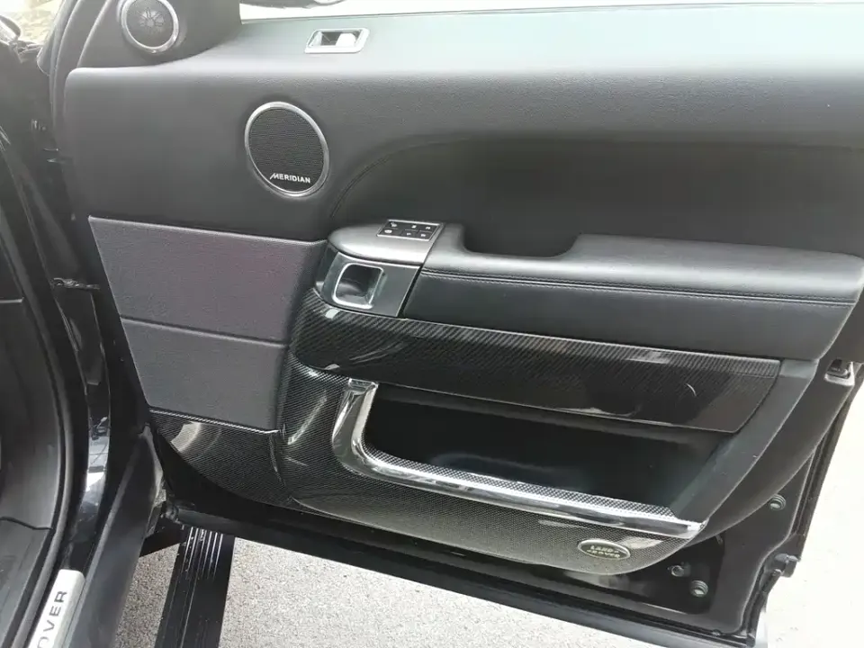 Land Rover Sport