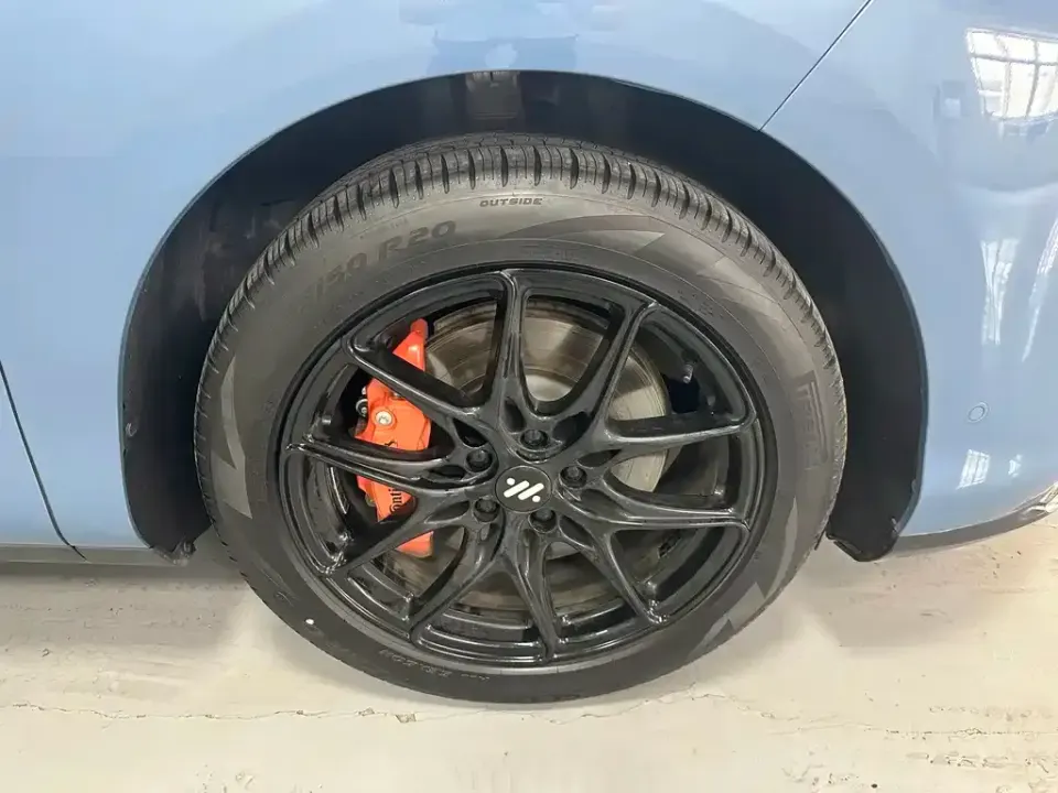 IM Motors IM LS6
