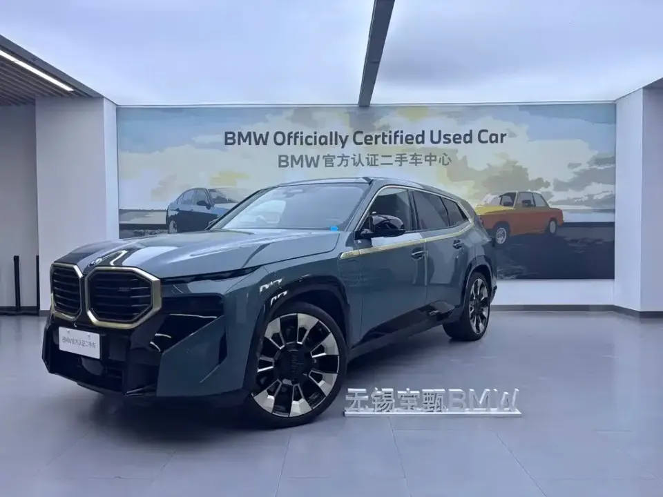 BMW XM