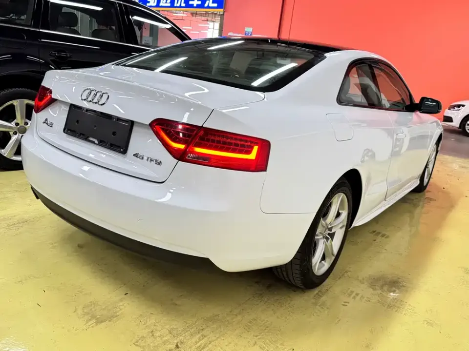 Audi A5 (Import)