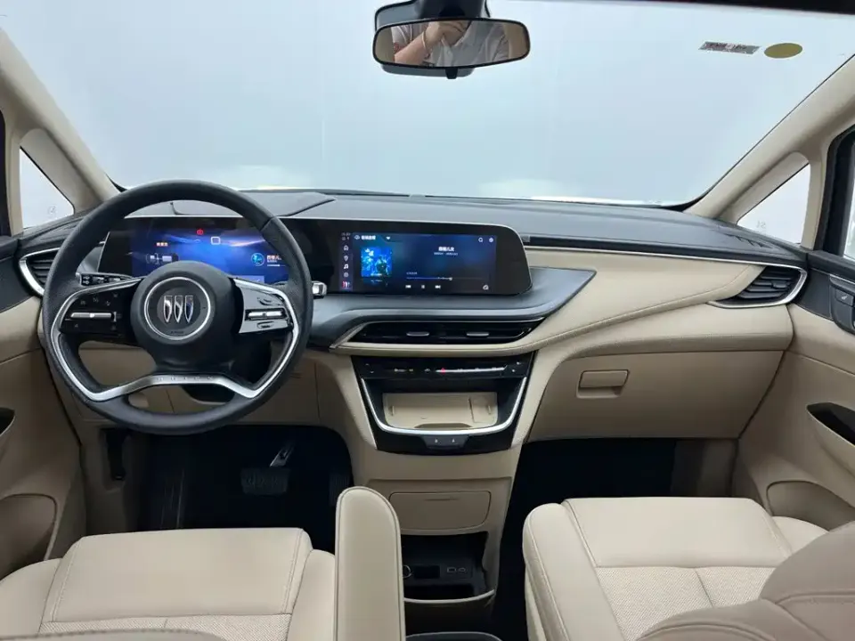 Buick GL8 Hybrid