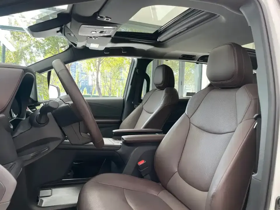 Toyota Granvia
