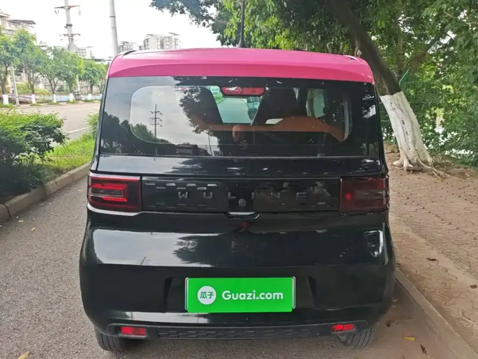 Wuling MINIEV