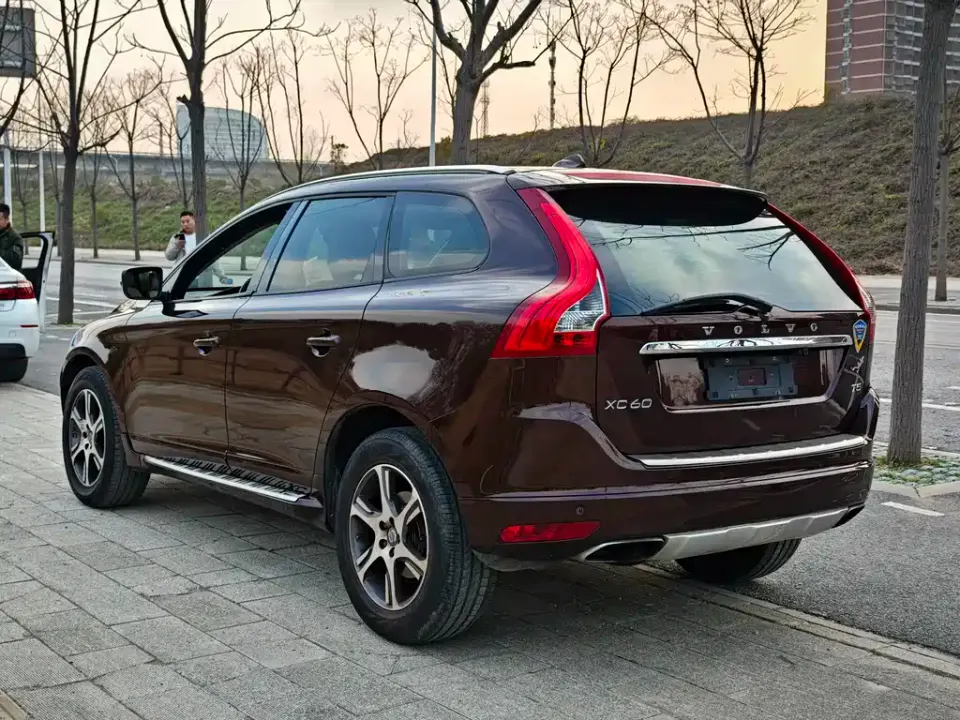 Volvo XC60 (Import)