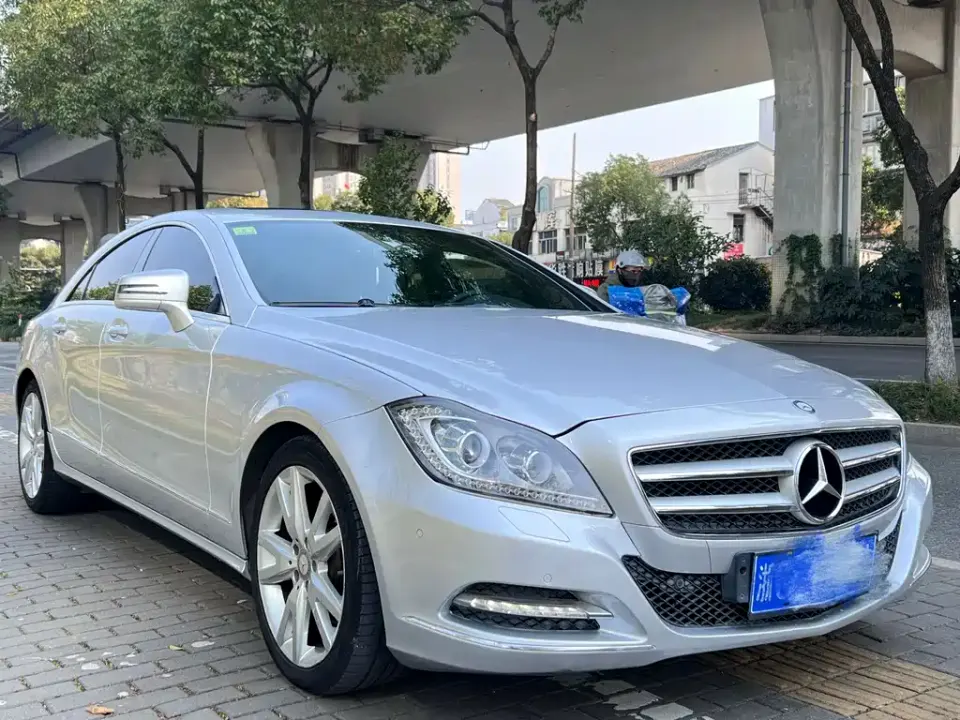 Mercedes-Benz CLS
