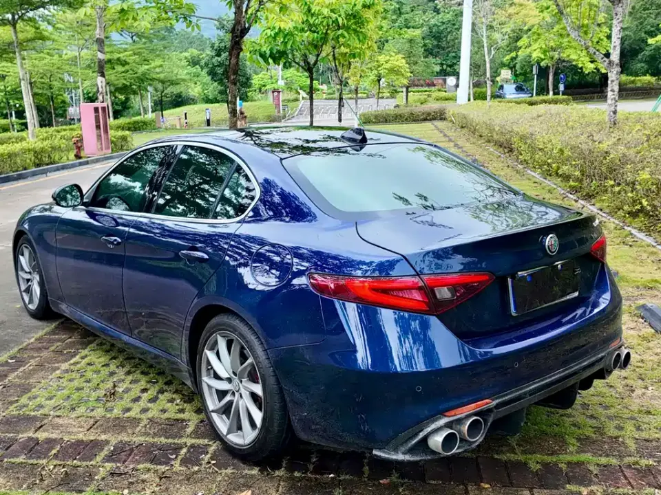 Alfa Romeo Giulia