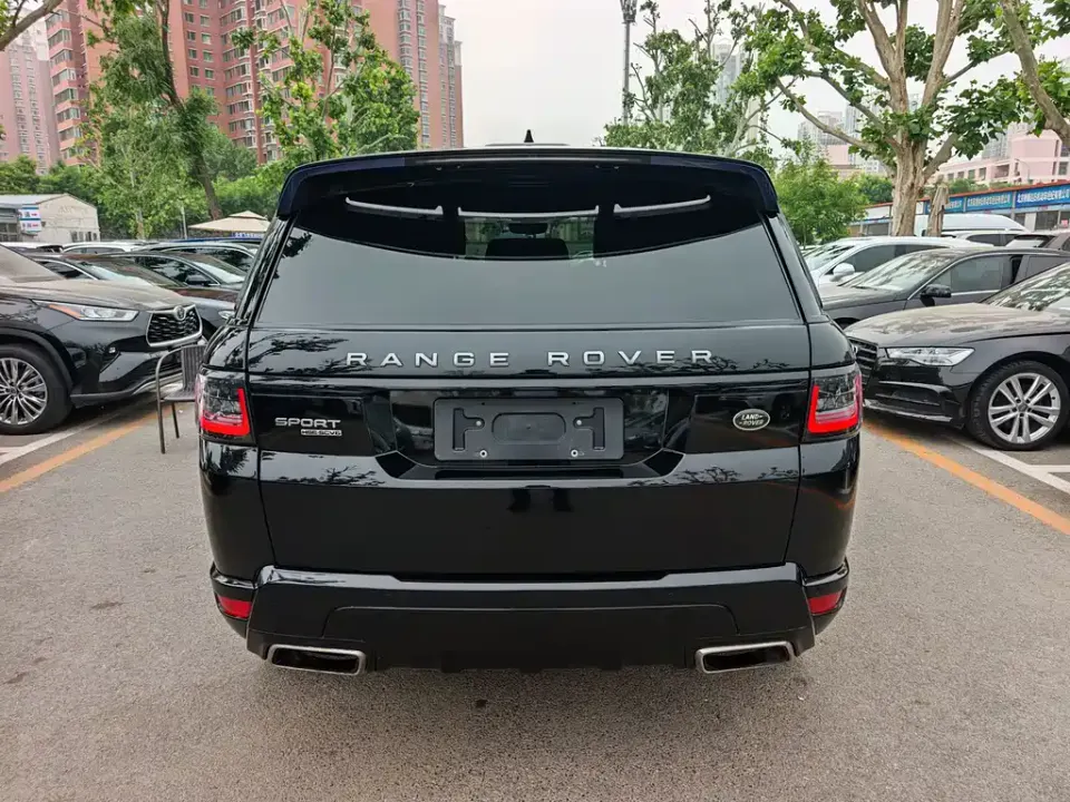 Land Rover Sport