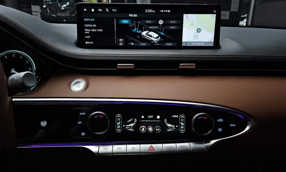 Genesis GV70