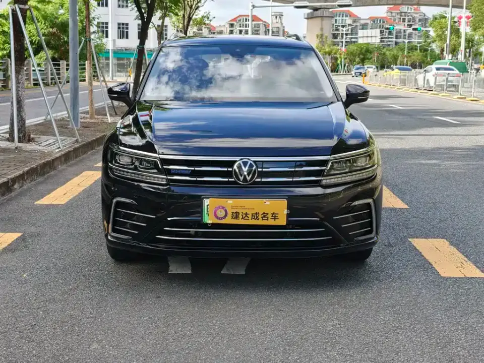Volkswagen Tiguan L PHEV