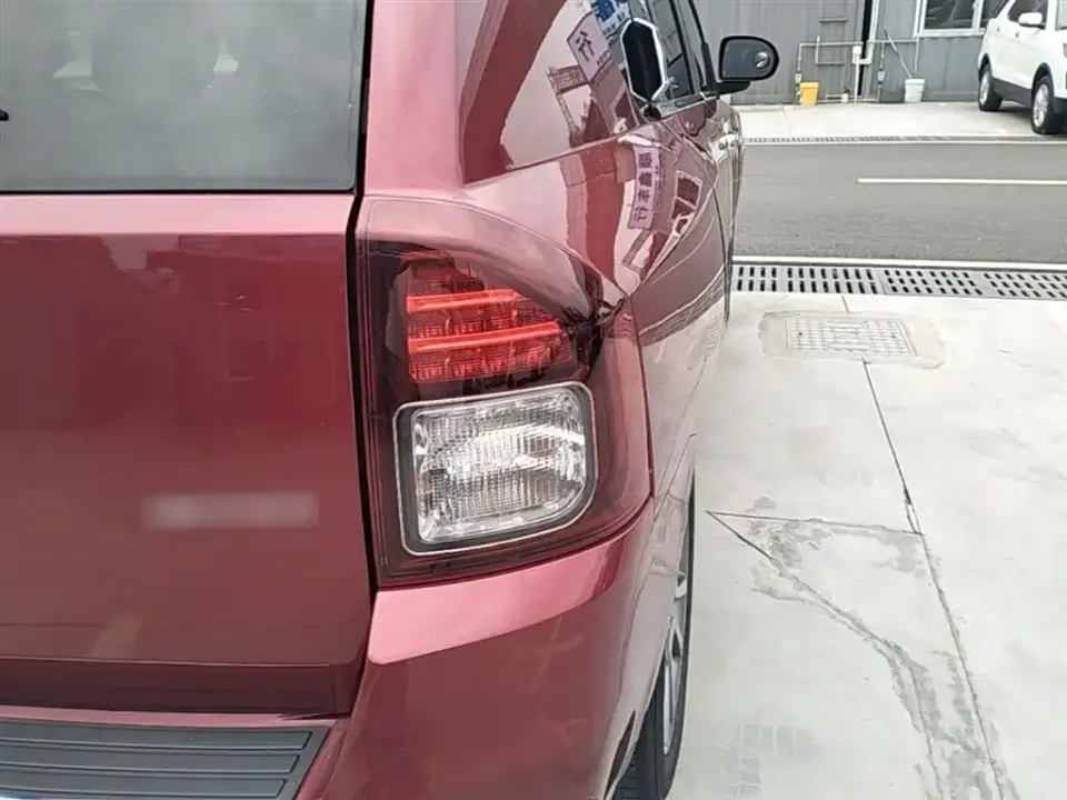 Jeep Compass (Import)