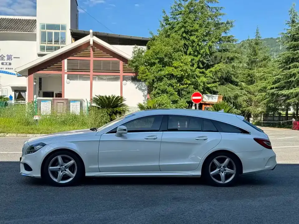 Mercedes-Benz CLS