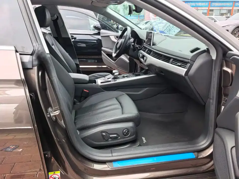 Audi A5 (Import)