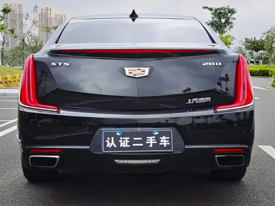 Cadillac XTS